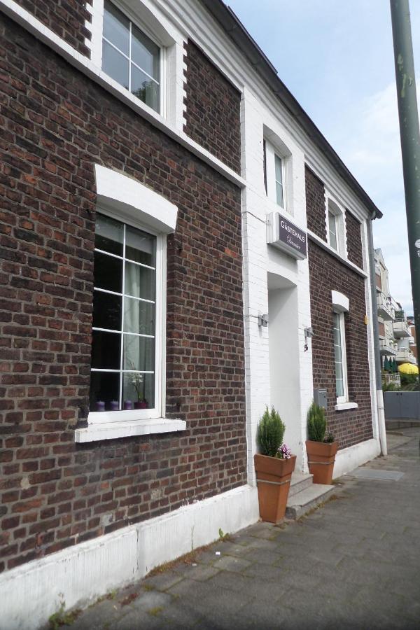 Haus Gerry * Düsseldorf